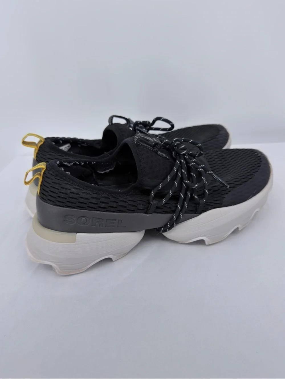 Sorel kinetic sneakers